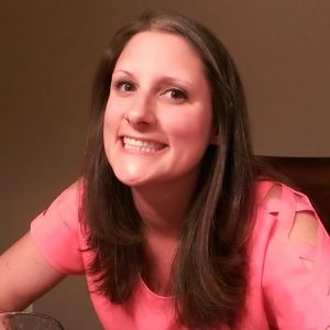 Meet your Posher, Brooke